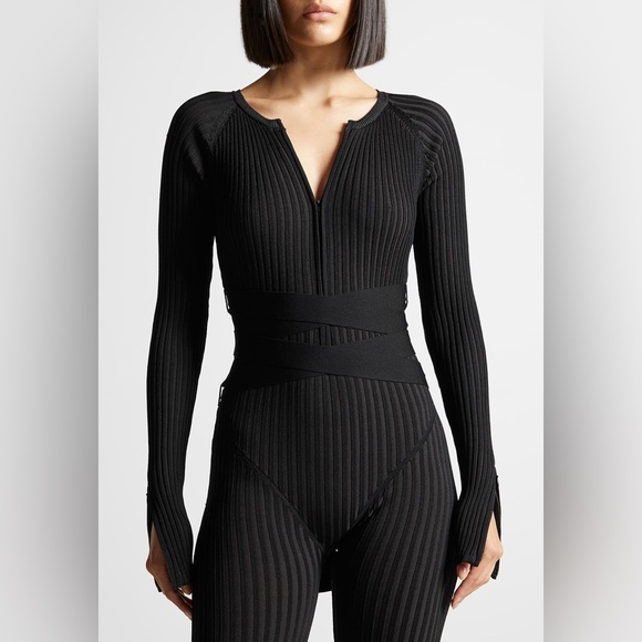 Knitted two tone jumpsuit with belt Black - Picture 2 of 2
